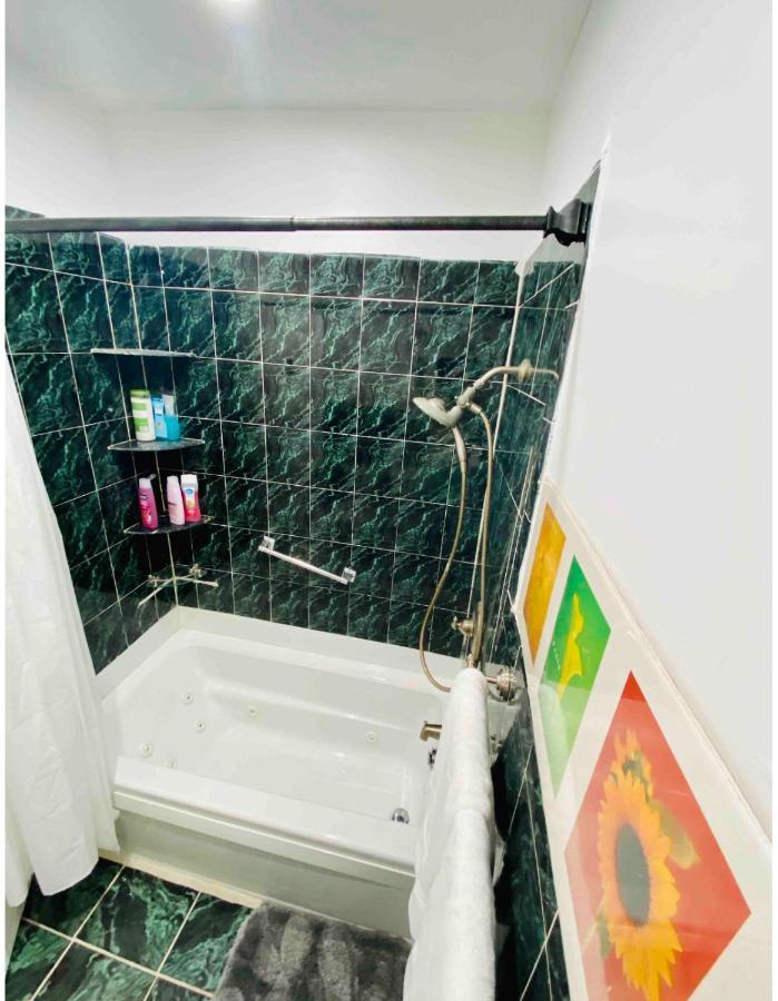 Room With Jacuzzi, Massage Seat, And Parking Space, The Best Choices!! North Bergen Buitenkant foto